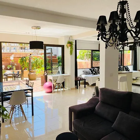 Paraiso Apartment *