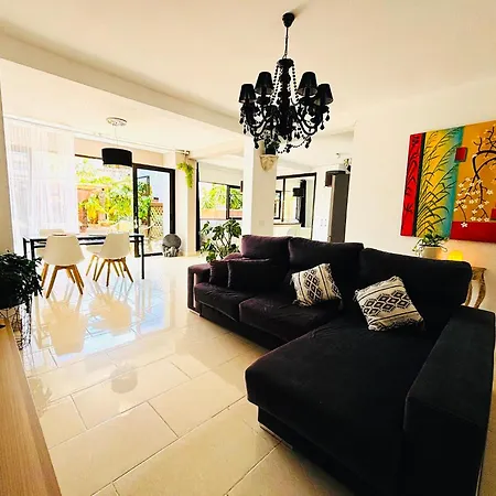 Apartment Paraiso *