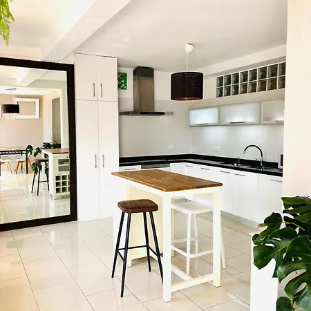 Paraiso Apartment